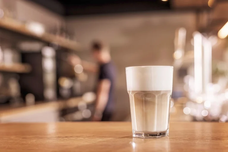 Espresso, instant of filterkoffie: wat past bij jouw bedrijf?